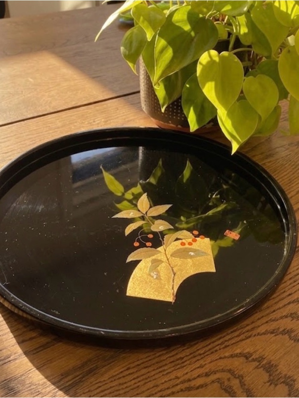 Vintage Japanese Black Lacquer/Urushi/Maki-e Tray with Gold Leaf Design